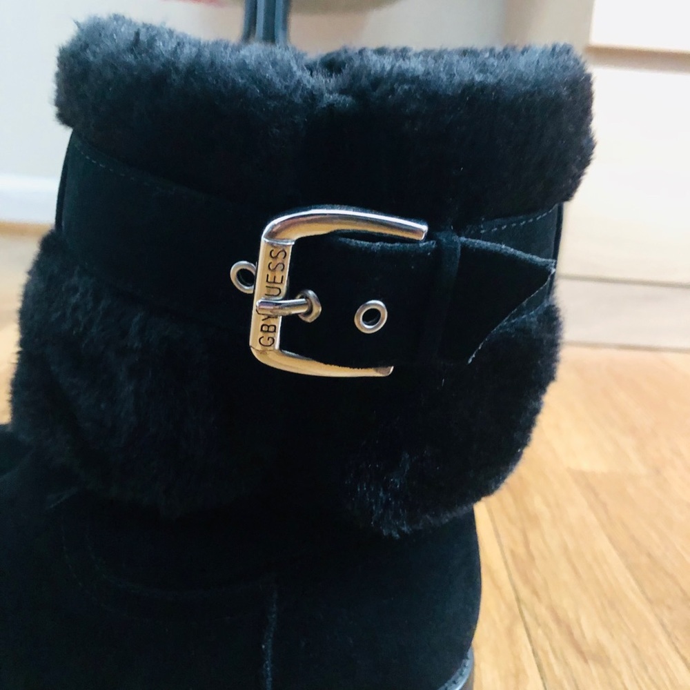 Boots - Picture 5 of 5